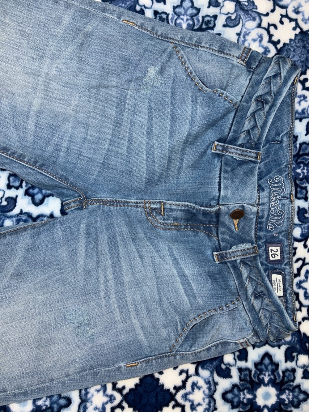 Miss Me Light Blue Denim Jeans VERY GOOD CONDITION - Picture 2 of 6